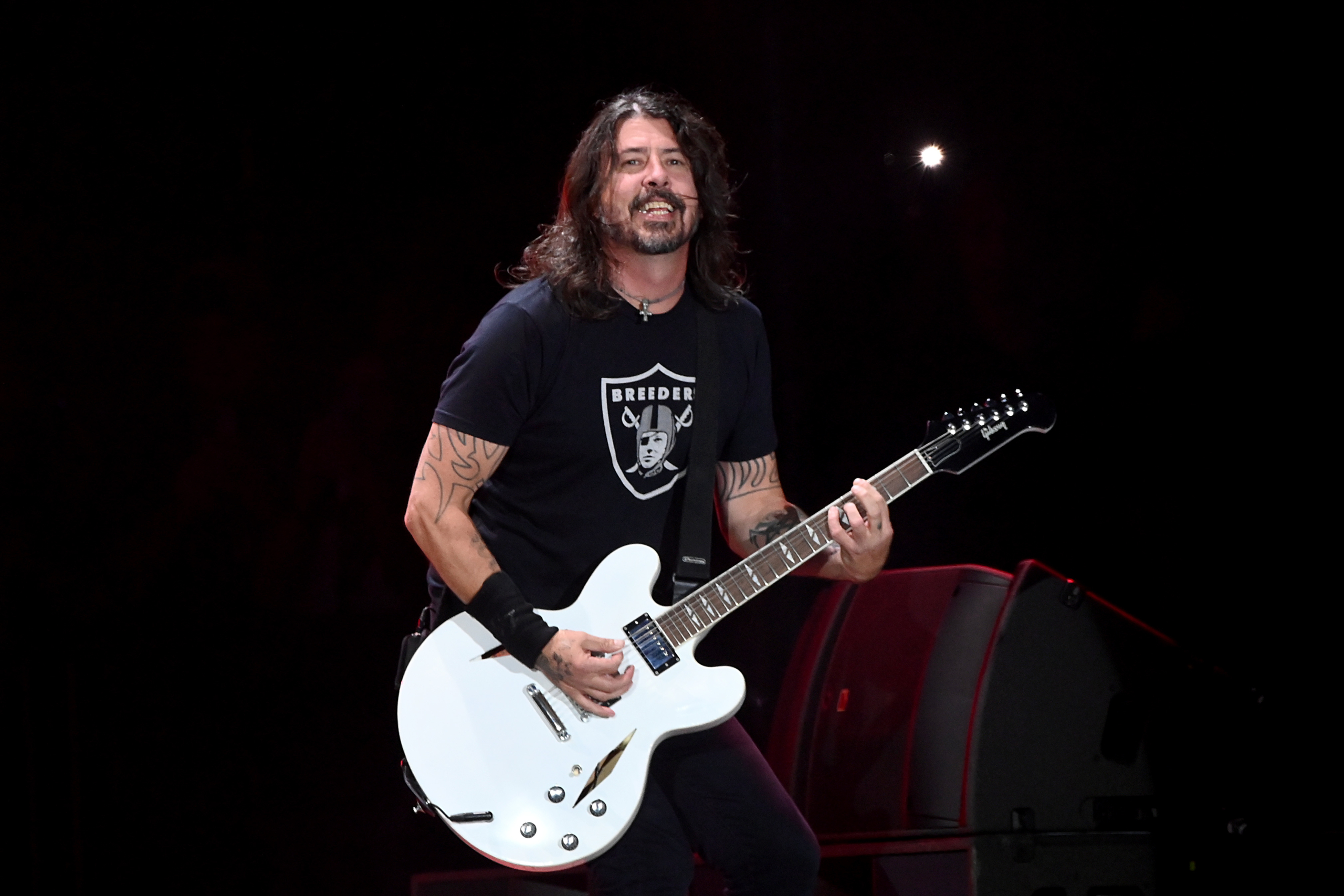 Dave Grohl says he’s father to a new daughter outside his 21-year marriage