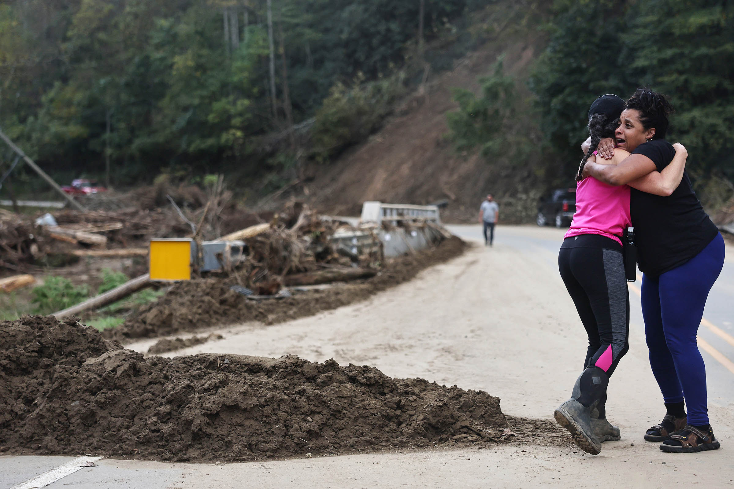 The search for the missing hits snags at every corner as Helene’s death toll tops 200