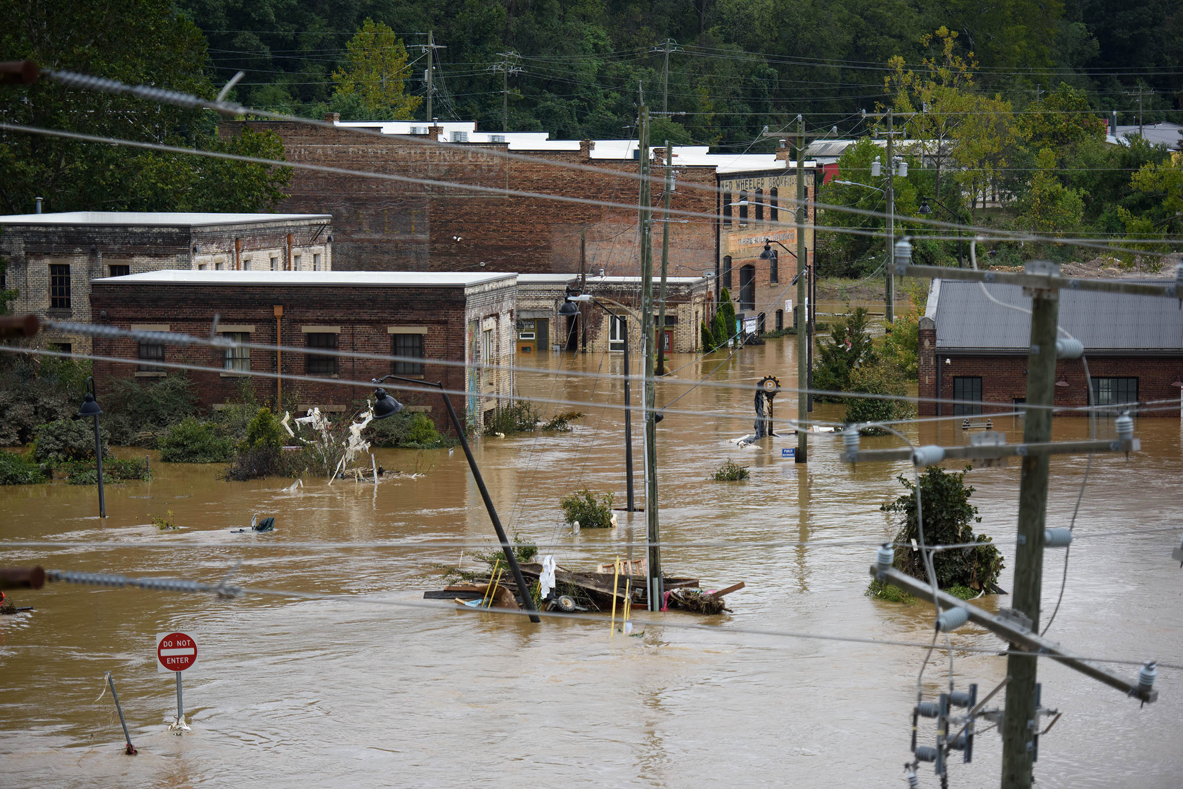 North Carolina official overseeing hurricane rebuilding efforts is no longer in role