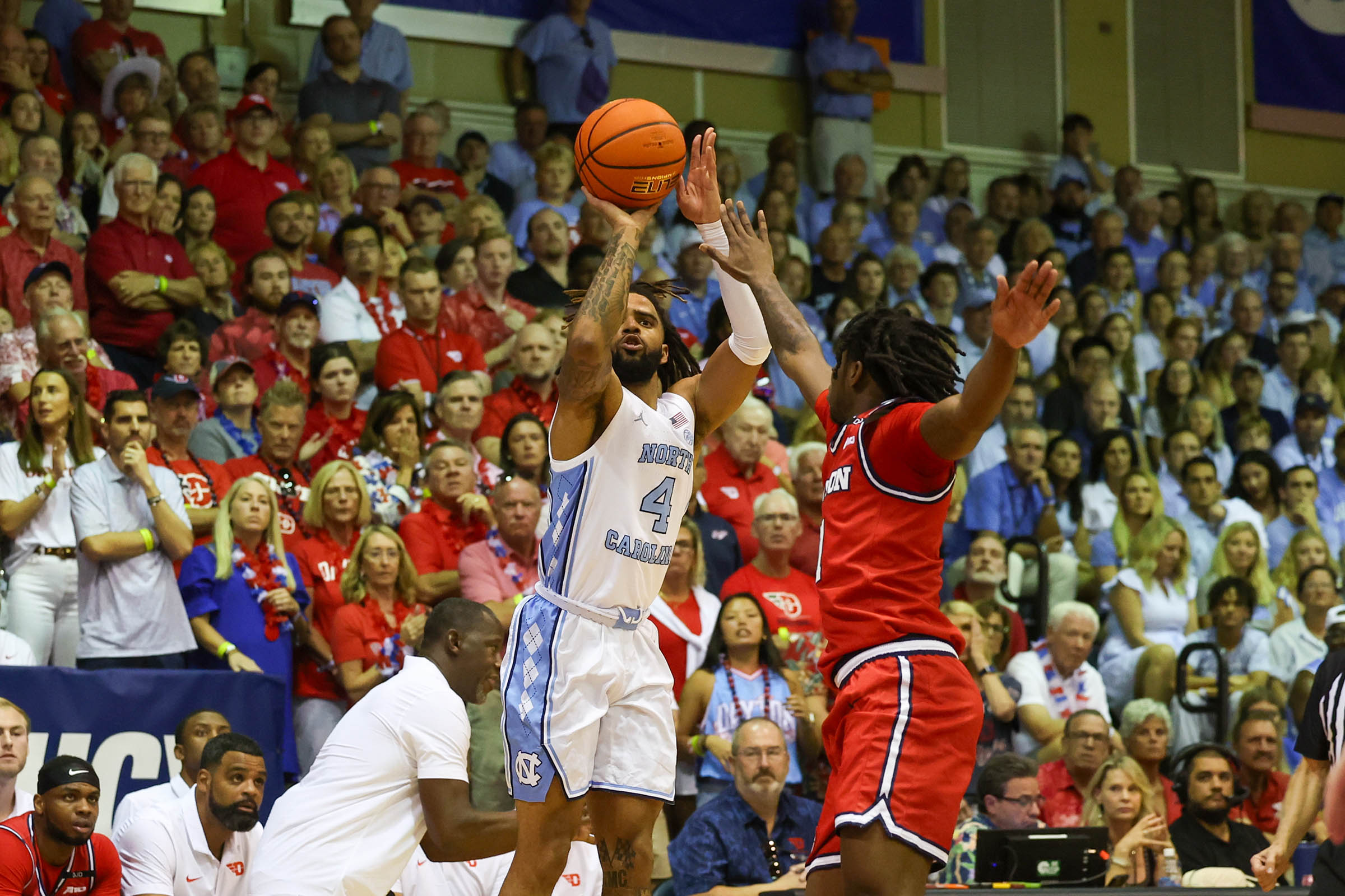 RJ Davis scores 30 as No. 12 Tar Heels erase 21-point deficit to beat Dayton 92-90